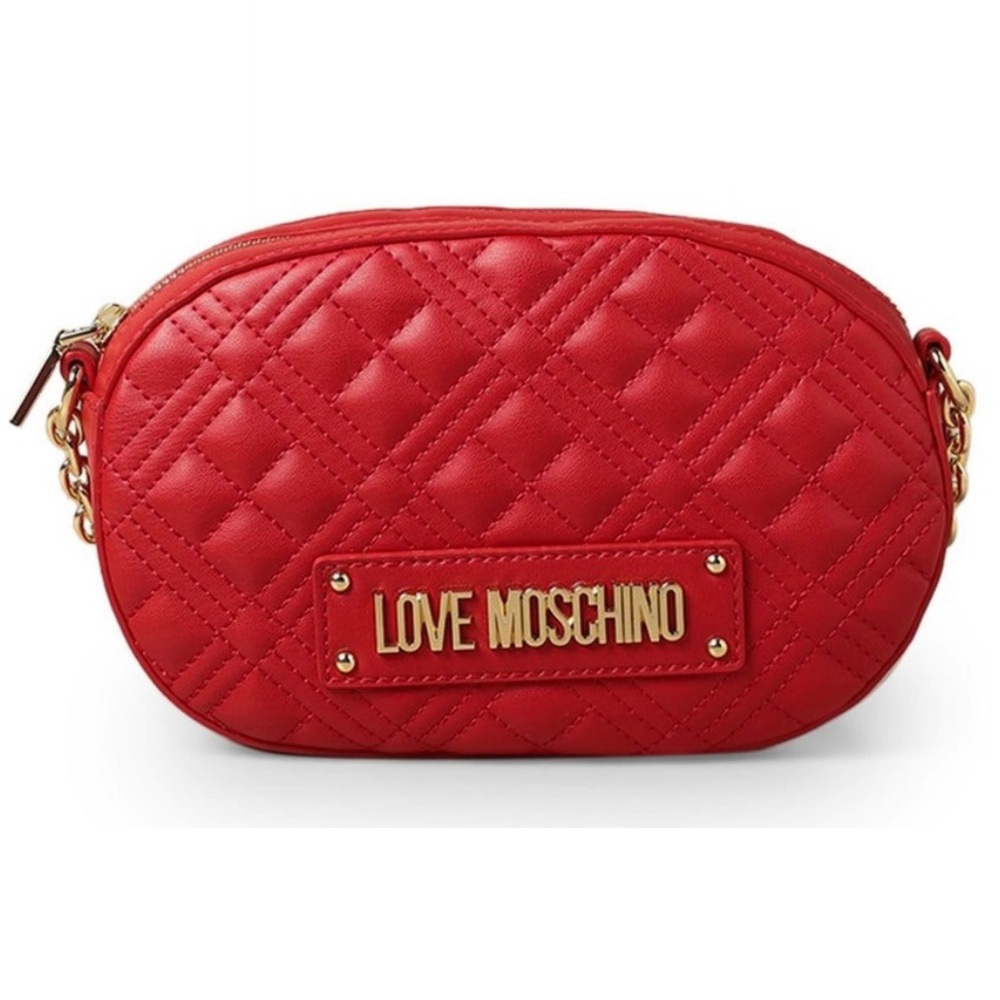 Beautiful 😍 Love ❤️ Moschino Red Quilted Crossbody Bag